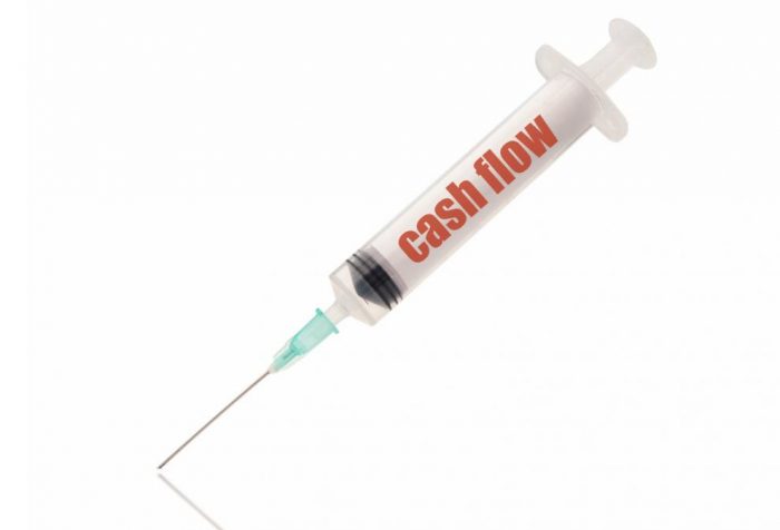 Cash flow injection syringe